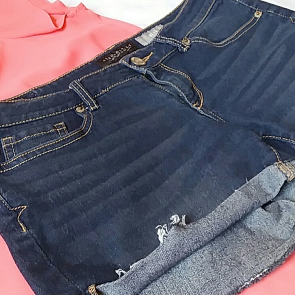 AERO midi cut offs - Picture 1 of 4